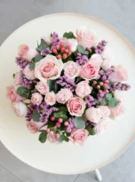 pink-box-arrengement-flowers-in-kundu-1.webp